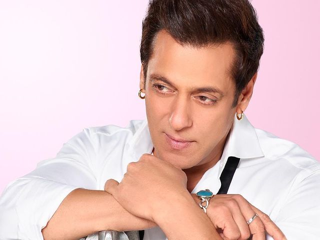 Salman Khan Blue Bracelet