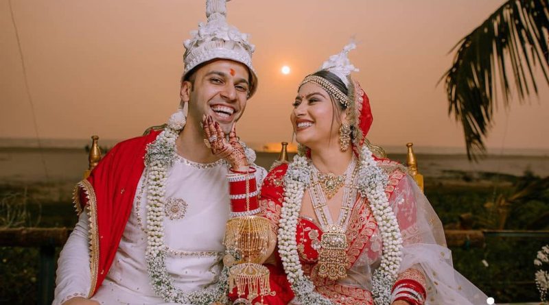 TV Star Krishna Mukherjee Marries Boyfriend Chirag Batliwalla