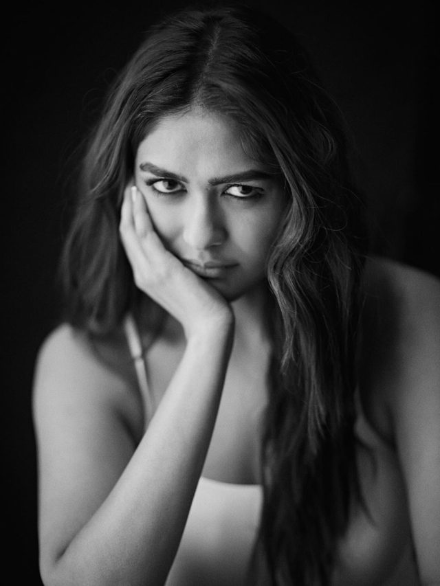 Celeb Latest Look : Mrunal Thakur