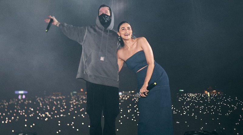 Alia Bhatt Electrifies Alan Walker's Bengaluru Concert with Surprise Performance