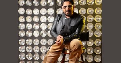 Arshad Warsi Joins Shah Rukh Khan's King A Major Bollywood Collaboration