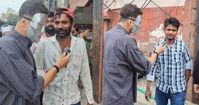 Akshay Kumar's Hilarious Undercover Mission Star Secretly Reviews His Own Film at Mumbai Theater