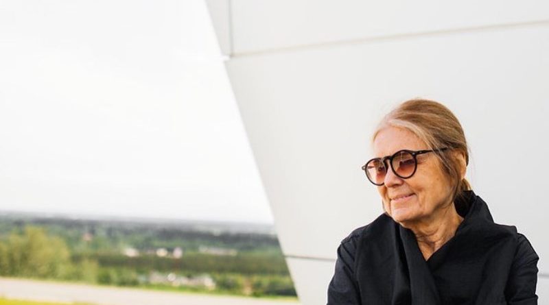 90 Influential Women's