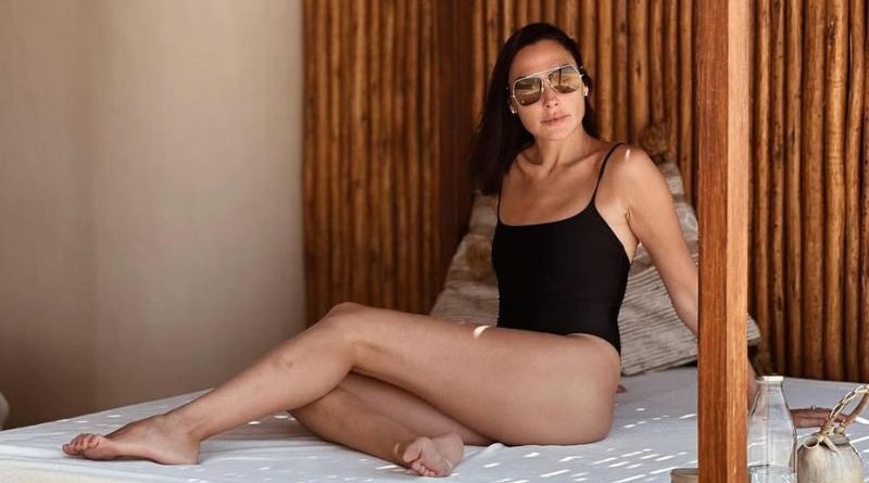 Gal Gadot Escapes to the Israeli Desert for Friends' Birthday Celebration