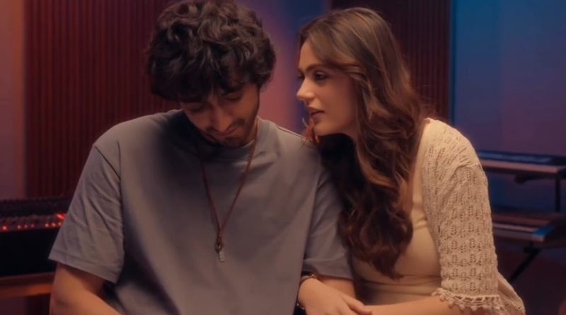 Aneet Padda's Heartwarming Birthday Tribute to Ahaan Panday has Everyone Talking About Their Special Bond