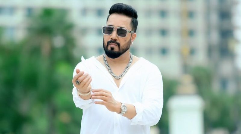 Mika Singh's Heartwarming Gesture Bollywood Singer Donates 10 Acres for Dog Sanctuary