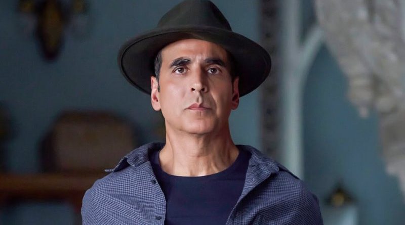 Akshay Kumar Undergoes Minor Eye Surgery for Vision Correction - Here's What We Know
