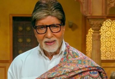 Amitabh Bachchan Injures Knee on KBC 18 Set, Reassures Fans He's Fine